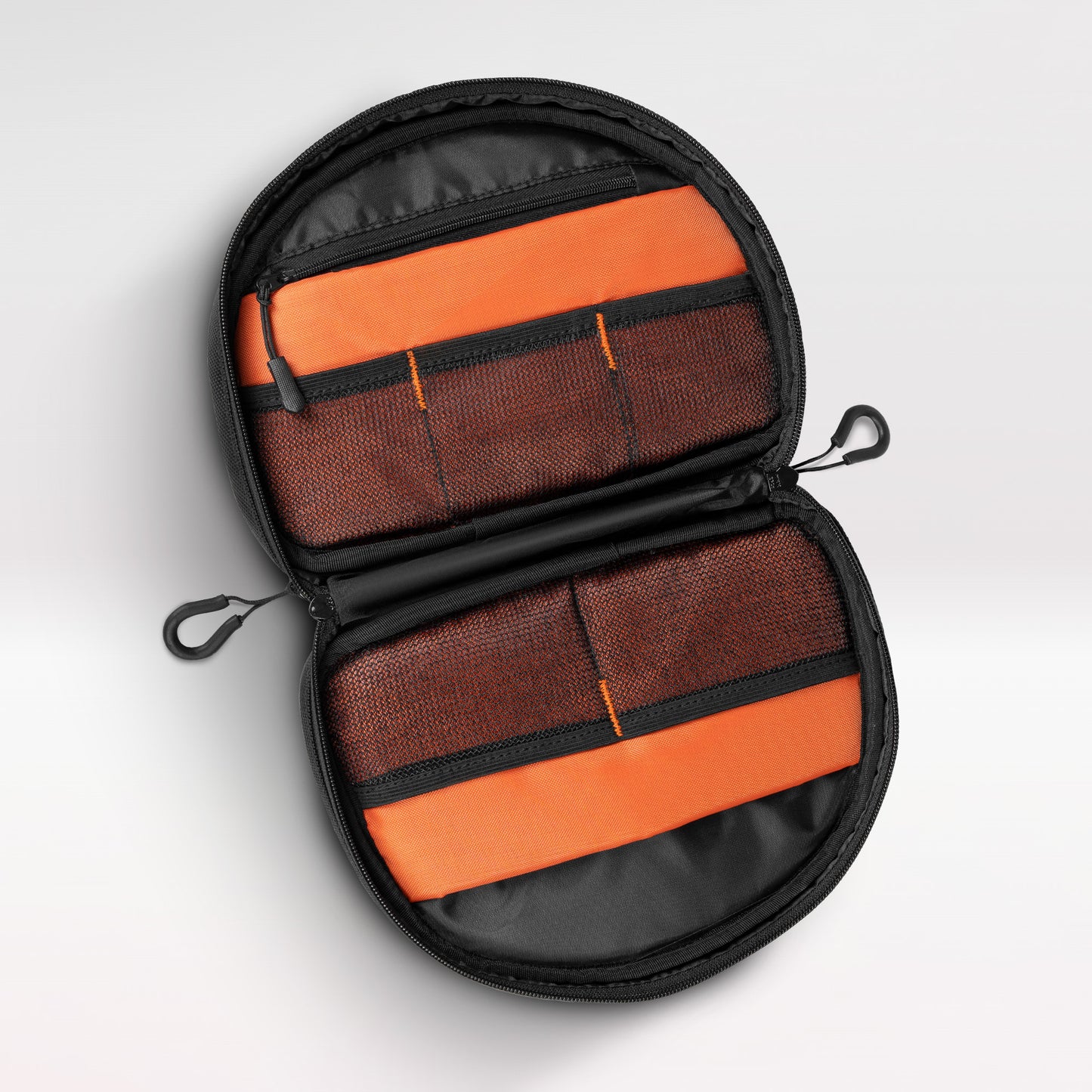 Urban Wolf Tech Pouch-Black