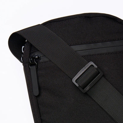 Urban Wolf Travel Sling Mini (Black)